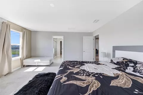 Bedroom - 12349 Blue Pacific Dr, Riverview, FL 33579 photo 4 of 4