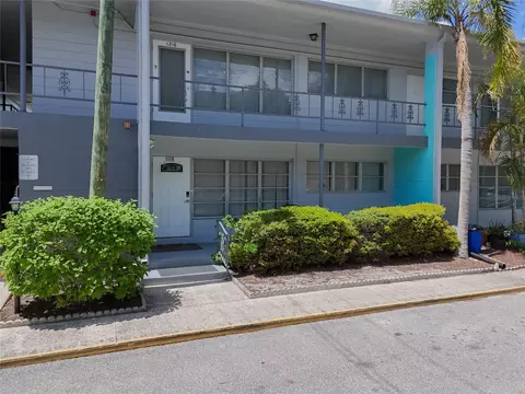 4150 55th St N #1116, Kenneth City, FL 33709