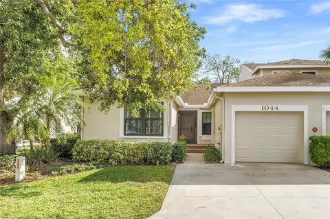 1044 Romano Ct NE, Saint Petersburg, FL 33702