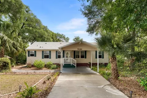 5841 SE 164th Ave, Ocklawaha, FL 32179