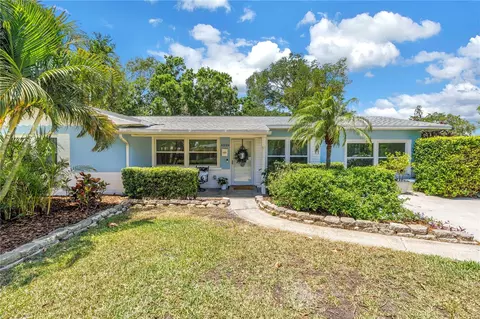 4039 Alberca Way S, Saint Petersburg, FL 33712