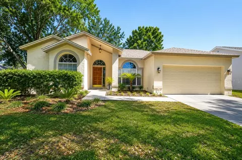 9302 Heritage Oak Ct, Tampa, FL 33647
