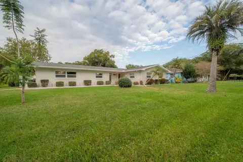 1720 Penny Ln, Clearwater, FL 33756