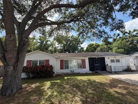 104 N Orion Ave, Clearwater, FL 33765