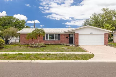 1872 Princeton Dr, Clearwater, FL 33765