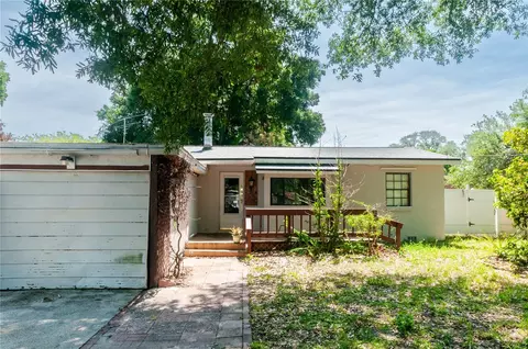 9609 N Elmer St, Tampa, FL 33612