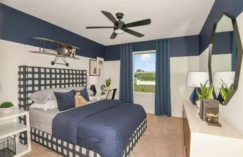 Bedroom - 9911 Trellis Vine Way, Parrish, FL 34219 photo 3 of 5