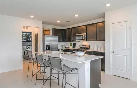 Kitchen - 9911 Trellis Vine Way, Parrish, FL 34219 photo 2 of 3
