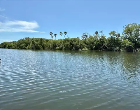 460 Mount Oak Ave NE #745, Saint Petersburg, FL 33702