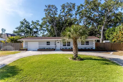 8242 31st Ter N, Saint Petersburg, FL 33710