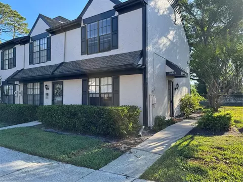 16573 Brigadoon Dr, Tampa, FL 33618