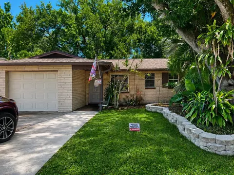 14933 56th St N, Clearwater, FL 33760