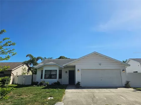 1885 Feather Tree Cir, Clearwater, FL 33765