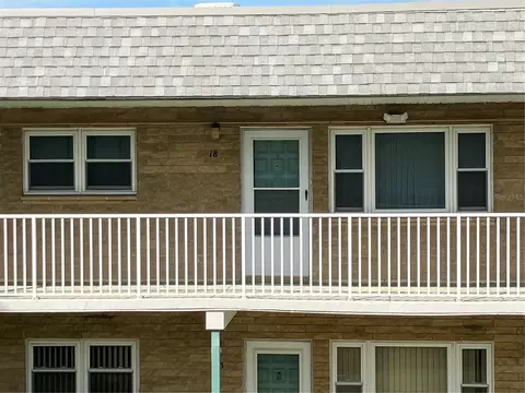 5247 81st St N #18, Saint Petersburg, FL 33709