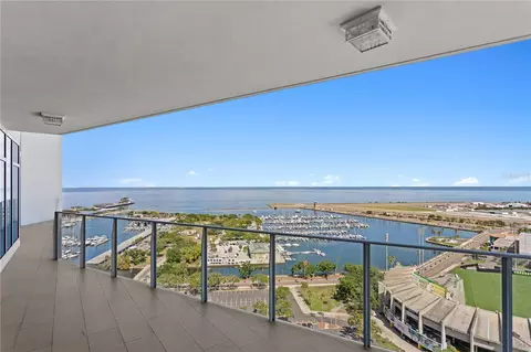 175 1st St S #2307, Saint Petersburg, FL 33701