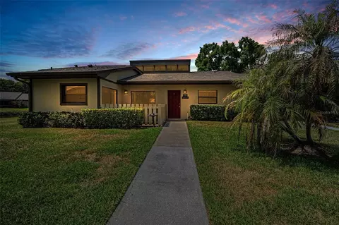 160 James Ct, Oldsmar, FL 34677