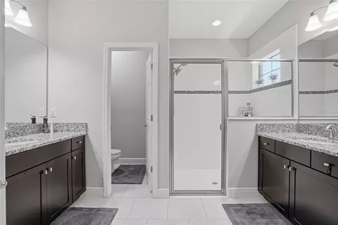 Bath - 6318 Springline Pl, Apollo Beach, FL 33572 photo 2 of 3