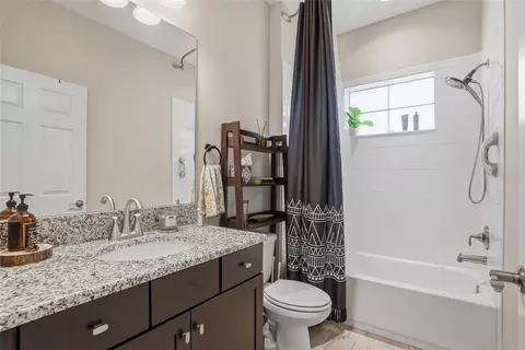 Bath - 6318 Springline Pl, Apollo Beach, FL 33572 photo 1 of 3