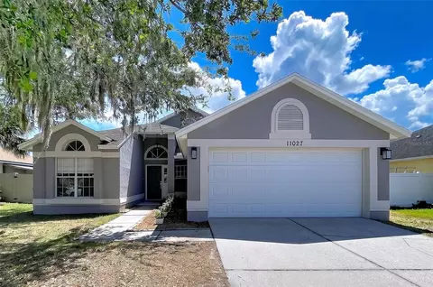 11027 Streamside Dr, Tampa, FL 33624