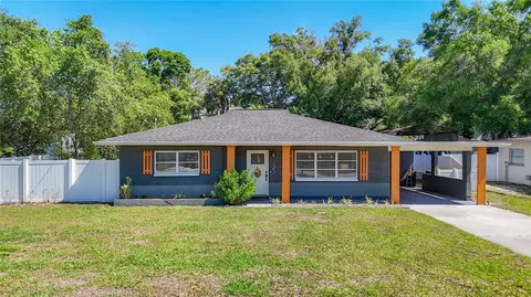 135 Connie Ave, Tampa, FL 33613