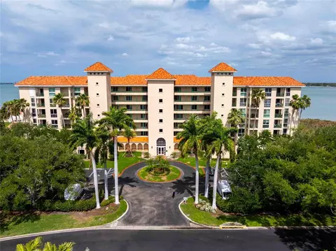 4737 Dolphin Cay Ln S #407, Saint Petersburg, FL 33711