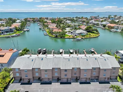 637 Pinellas Bayway #105, Tierra Verde, FL 33715