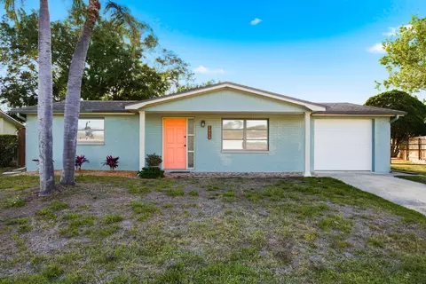 1958 Essex Dr, Holiday, FL 34691