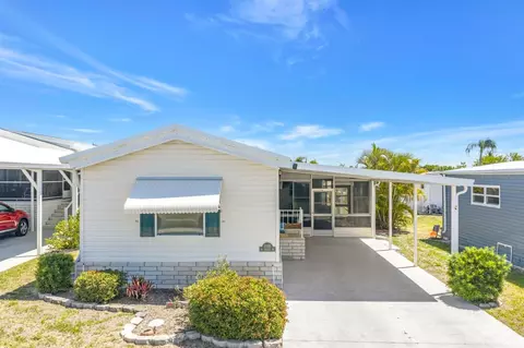 7225 Mount Fairfield Rd NE #541, Saint Petersburg, FL 33702
