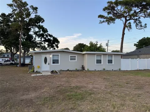 8151 61st St N, Pinellas Park, FL 33781