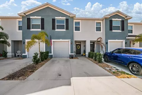 11913 Hamilton Ave, Largo, FL 33774