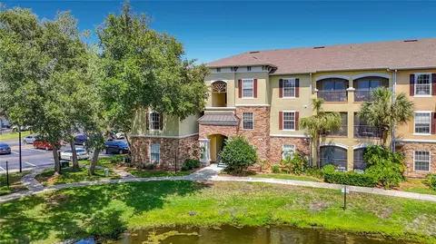 10201 Courtney Palms Blvd #203, Tampa, FL 33619