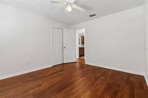 Bedroom - 2620 Giant Pl, Seffner, FL 33584 photo 3 of 8