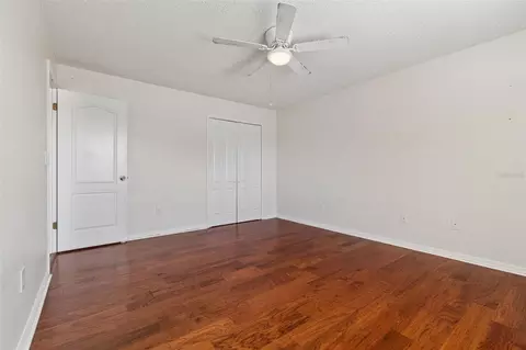 Bedroom - 2620 Giant Pl, Seffner, FL 33584 photo 6 of 8