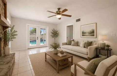 Living - 2620 Giant Pl, Seffner, FL 33584 photo 13 of 15