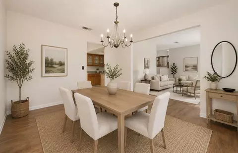 Dining - 2620 Giant Pl, Seffner, FL 33584 photo 3 of 7