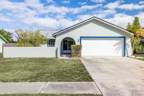 10017 86th St, Seminole, FL 33777