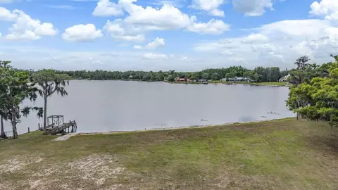 215 Lake Brant Dr, Lutz, FL 33548