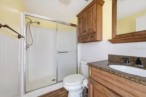 Bath - 4436 106th St W, Bradenton, FL 34210 photo 1 of 2