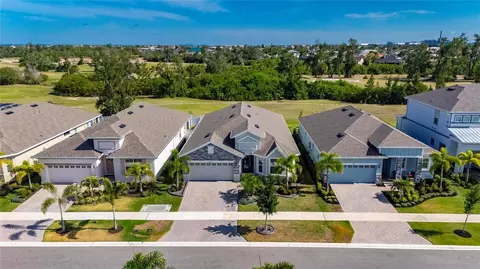 1019 Signet Dr, Apollo Beach, FL 33572