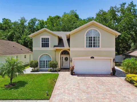 9803 Long Meadow Dr, Tampa, FL 33615