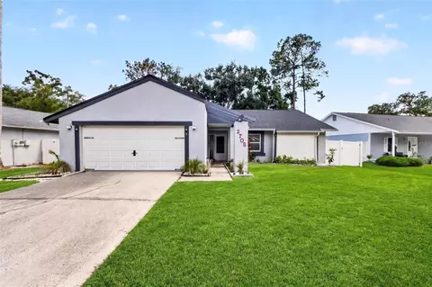 2705 Lakeville Dr, Tampa, FL 33618