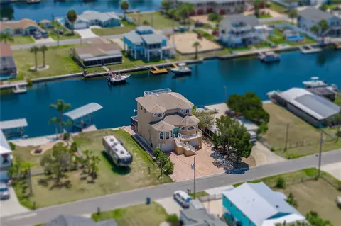 View/Area - 4178 Des Prez Ct, Hernando Beach, FL 34607 photo 5 of 18