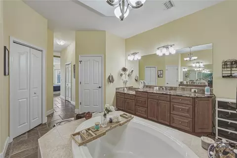 Bath - 4178 Des Prez Ct, Hernando Beach, FL 34607 photo 5 of 7