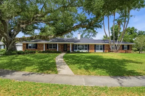 3042 Samara Dr, Tampa, FL 33618