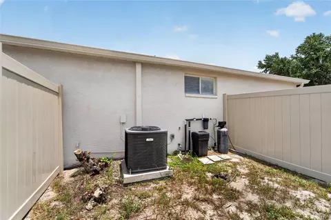 Exterior - 12124 Colonial Estates Ln, Riverview, FL 33579 photo 7 of 25