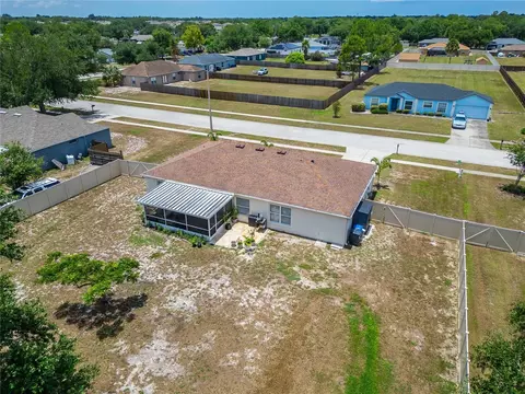 View/Area - 12124 Colonial Estates Ln, Riverview, FL 33579 photo 19 of 21