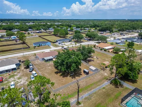View/Area - 12124 Colonial Estates Ln, Riverview, FL 33579 photo 15 of 21