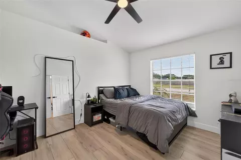 Bedroom - 12124 Colonial Estates Ln, Riverview, FL 33579 photo 5 of 13