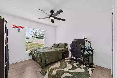 Bedroom - 12124 Colonial Estates Ln, Riverview, FL 33579 photo 11 of 13