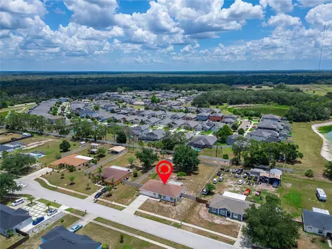 View/Area - 12124 Colonial Estates Ln, Riverview, FL 33579 photo 7 of 21
